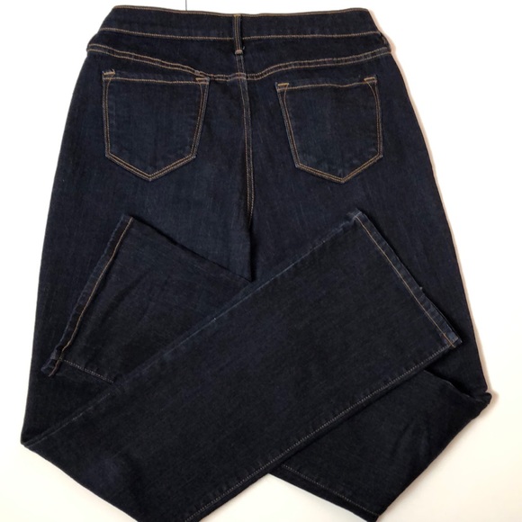 Dark Jeans - Picture 3 of 3